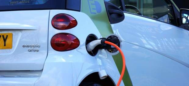 ¿Qué es un punto de recarga ultra rápida para coches eléctricos?