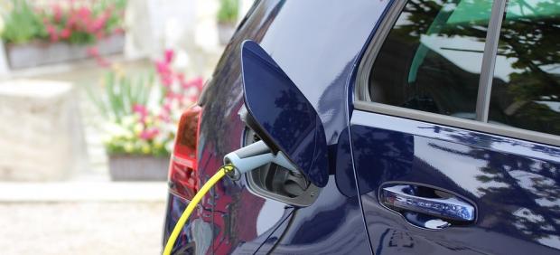 ¿Sabes cuánto pierden las petroleras por cada coche eléctrico vendido?